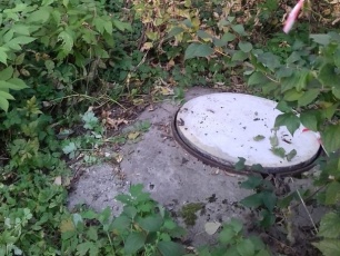 Установка люка на канализационном колодце, г. Щелково