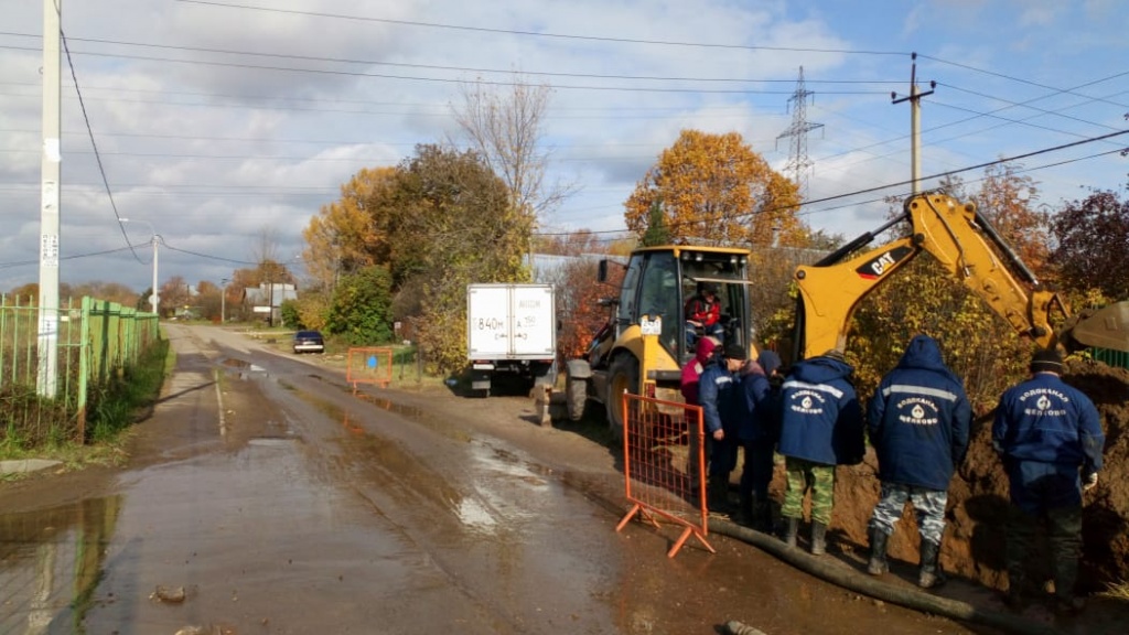 Водопроводной службой по эксплуатации сетей устранена аварийная ситуация на водопроводе по адресу: г. Щелково, ул. Широкая, д.116